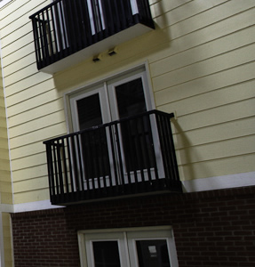 Image of an apartment complex